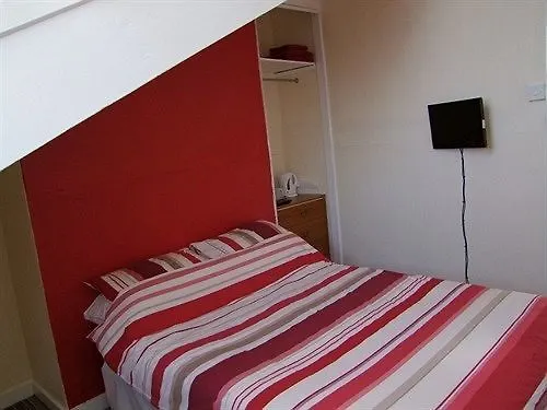 Miricia Guest House Scarborough