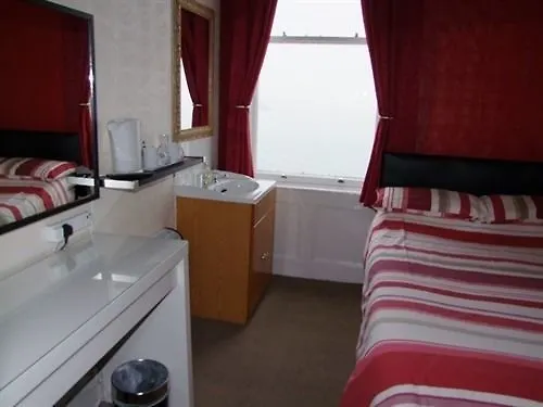 Miricia Guest House Scarborough